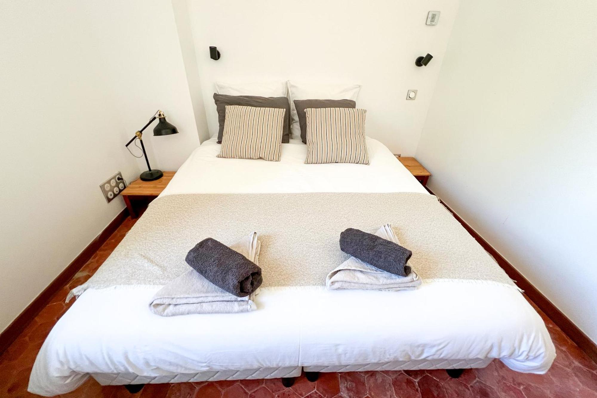 Ac - Private Exterior - Duplex Quartier Des Artistes Apartment Авиньон Екстериор снимка